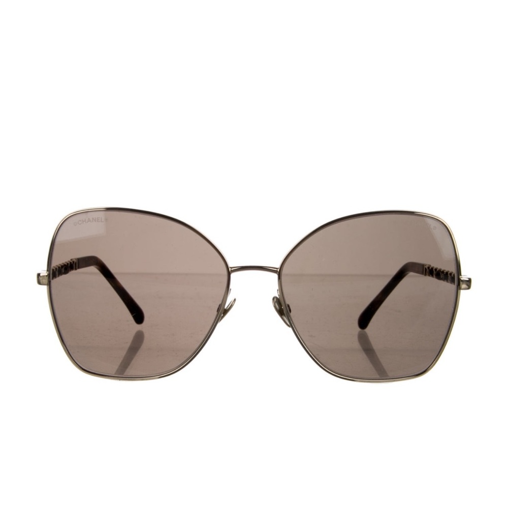 Chanel CC interlocking butterfly Sunglasses with chain - Picture 12 of 13